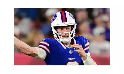 Chiefs Sign Shane Buechele Amid Quarterback Injury Crisis