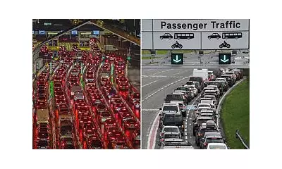 Christmas Travel Chaos: 4-Hour Airport Delays & Gridlocked Roads Hit UK Holidaymakers