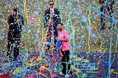 Delhi's Toxic Smog Grounds Flights and Overshadows Lionel Messi's Tour