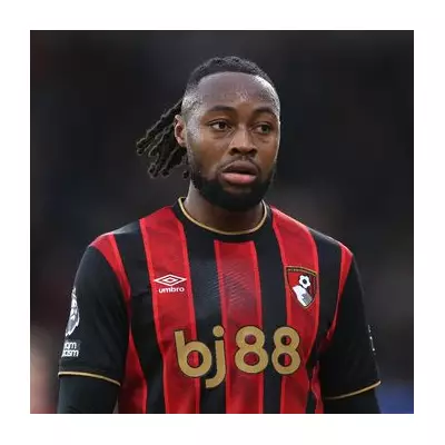 January Transfer Frenzy: Man Utd in Zirkzee Talks, Liverpool to Lose Wonderkid