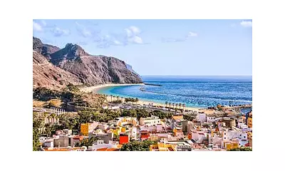 Jet2 Flight to Tenerife Diverted After Passenger Attacks Cabin Crew Member