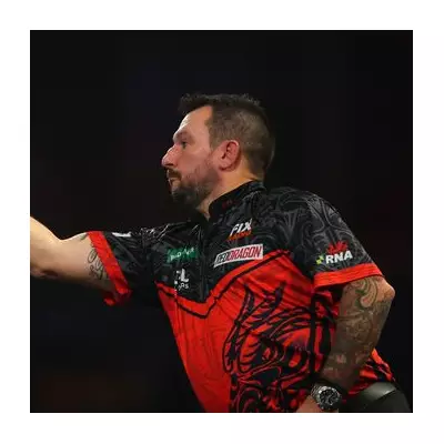 Jonny Clayton advances as Dom Taylor disqualified from World Darts Championship