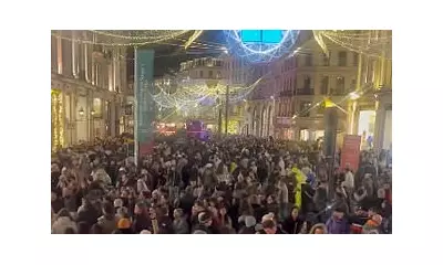 London's 'Christmas Crush' Chaos: Shoppers Describe 'Hell on Earth' Crowds