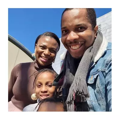 Mum, 39, Faces Last Christmas After Breastfeeding Pain Turns Terminal