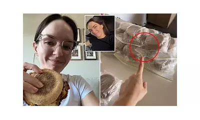 Nutritionist's 45kg Weight Loss Secret: Her Daily Sausage & Egg Muffin Recipe