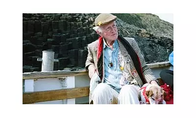 Oxford man jailed for 12 years after stabbing father to death in Bath