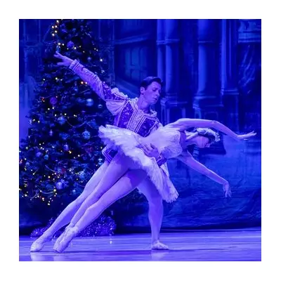 Putin's 'Doomsday Radio' Broadcasts Swan Lake in Chilling Signal