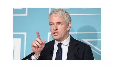 Reform UK Pledges to Axe 68,500 Civil Service Jobs, Save £5.2bn Annually