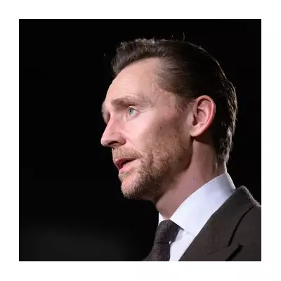 Tom Hiddleston Welcomes Second Child, Calls Fatherhood 'Earth-Shattering'