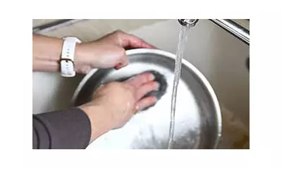 UK Blackout Plan: Brits Told to Use Bed Sheets and Bleach for Safe Water