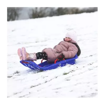 UK Braces for 510-Mile Snow Blizzard as Temperatures Plunge to -9C