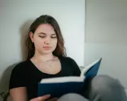 70% of UK Students in Halls Feel Isolated, Poll Reveals Loneliness Crisis