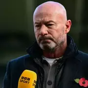 Alan Shearer's Christmas Nightmare: The 1992 ACL Injury That Threatened His Career