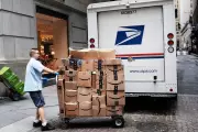Amazon's $6bn USPS Exit Threatens US Postal Service's Future