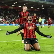 Antoine Semenyo's £65m Race: Chelsea Enter Fray as Arsenal Fan Faces Transfer Dilemma