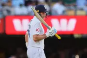 Ashes 2025: Root's Century Bid Anchors England Fightback After Gabba Collapse