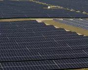 Australia's 2030 Clean Energy Target at Risk as Investment Slumps