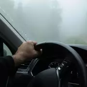 Banish Foggy Windscreens This Winter With One Simple Household Item