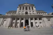 Bank of England Set for Fourth Rate Cut to 3.75% as Inflation Falls
