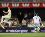 Ben Stokes Run Out After Root Mix-Up as England Wickets Tumble in Second Ashes Test