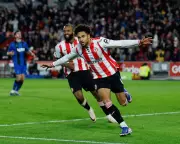 Brentford 2-1 Bournemouth: Bees Sting Cherries in Dramatic Late Turnaround