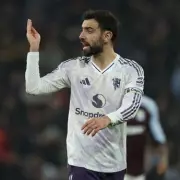 Bruno Fernandes Injury Blow: Man Utd Face Festive Crisis as Shearer Warns of Cost