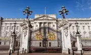 Buckingham Palace Gates to Be Repainted After Tourist Wear and Tear