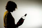 Cambridge Study Challenges Alcohol-Breast Cancer Link, Confirms Other Risks