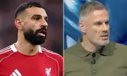 Carragher Urges Salah to Stay at Liverpool Until Summer Despite Slot Rift