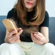 Celebrity Hairstylist Reveals 5 Everyday Habits That Are 'Killing' Your Hair