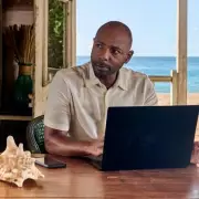 Death In Paradise's Don Gilet Admits 'Pressure' of New Detective Role