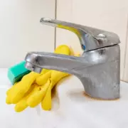 Ditch the chemicals: A kitchen foil ball can restore chrome bathroom fittings in minutes