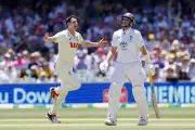 England's Ashes Hopes Dwindle After Adelaide Batting Collapse