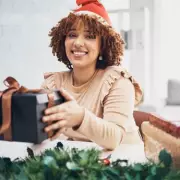 Ex-teacher reveals the one gift he kept forever and 3 presents to avoid