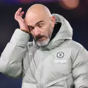 Gary Neville blasts Chelsea's 'messy' defence in 3-1 Leeds loss