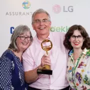 Gogglebox star Helena Worthington reveals pregnancy at 33 weeks