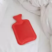 Hot Water Bottle Warning: Doctor Reveals Hidden Expiry Date Risk