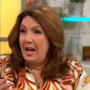 Jane McDonald's Festive Performance Sparks Fan Defence Against Online Trolls