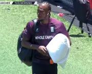 Jofra Archer's Pillow Becomes Symbol of England's Ashes Nightmare at Gabba
