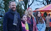 Kiefer Sutherland's Festive Panto Romp: Inside the 'Tinsel Town' Christmas Comedy