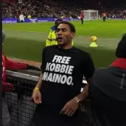 Kobbie Mainoo's brother sends Man Utd transfer message with 'FREE KOBBIE' shirt