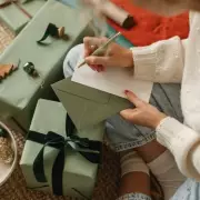 Last Christmas Delivery Dates 2025: M&S, River Island & More