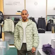 Lewis Hamilton Sends Christmas Gifts to Nico Rosberg's Children Despite F1 Rift