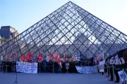 Louvre Strike Extended: World's Top Museum Shut Indefinitely After Heist