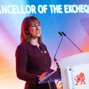 OBR Official Backs Reeves Amid 'Misleading' Budget Row