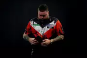 PDC World Darts Championship 2025: Michael Smith and Top Seeds Crash Out in Stunning Day of Upsets