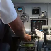 Pilot's Cockpit View Reveals the Truth About Turbulence Safety