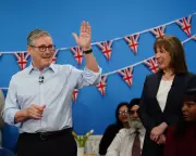 Reeves' Budget Backlash: Starmer Defends Plan Amid 'Black Hole' Row