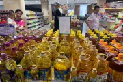 Soybean Oil Study Links Common Ingredient to Weight Gain