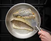 The Ultimate Guide to Choosing the Best Fish Spatula for Your Kitchen